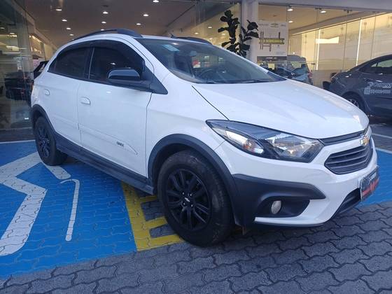 CHEVROLET ONIX 1.4 MPFI ACTIV 8V FLEX 4P AUTOMÁTICO CHEVROLET ONIX 1.4 MPFI ACTIV 8V FLEX 4P AUTOMÁTICO